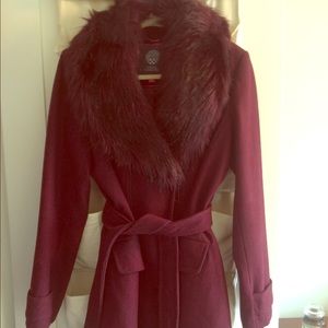 Vince Camino cost w/faux fur collar